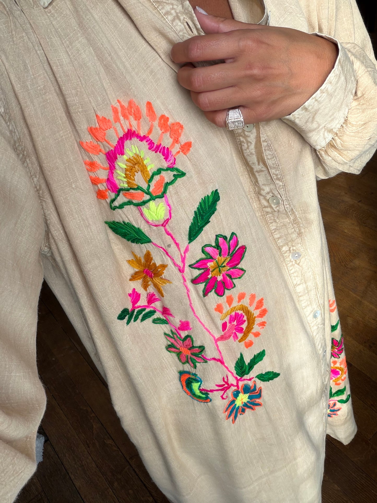 Robe Sharon