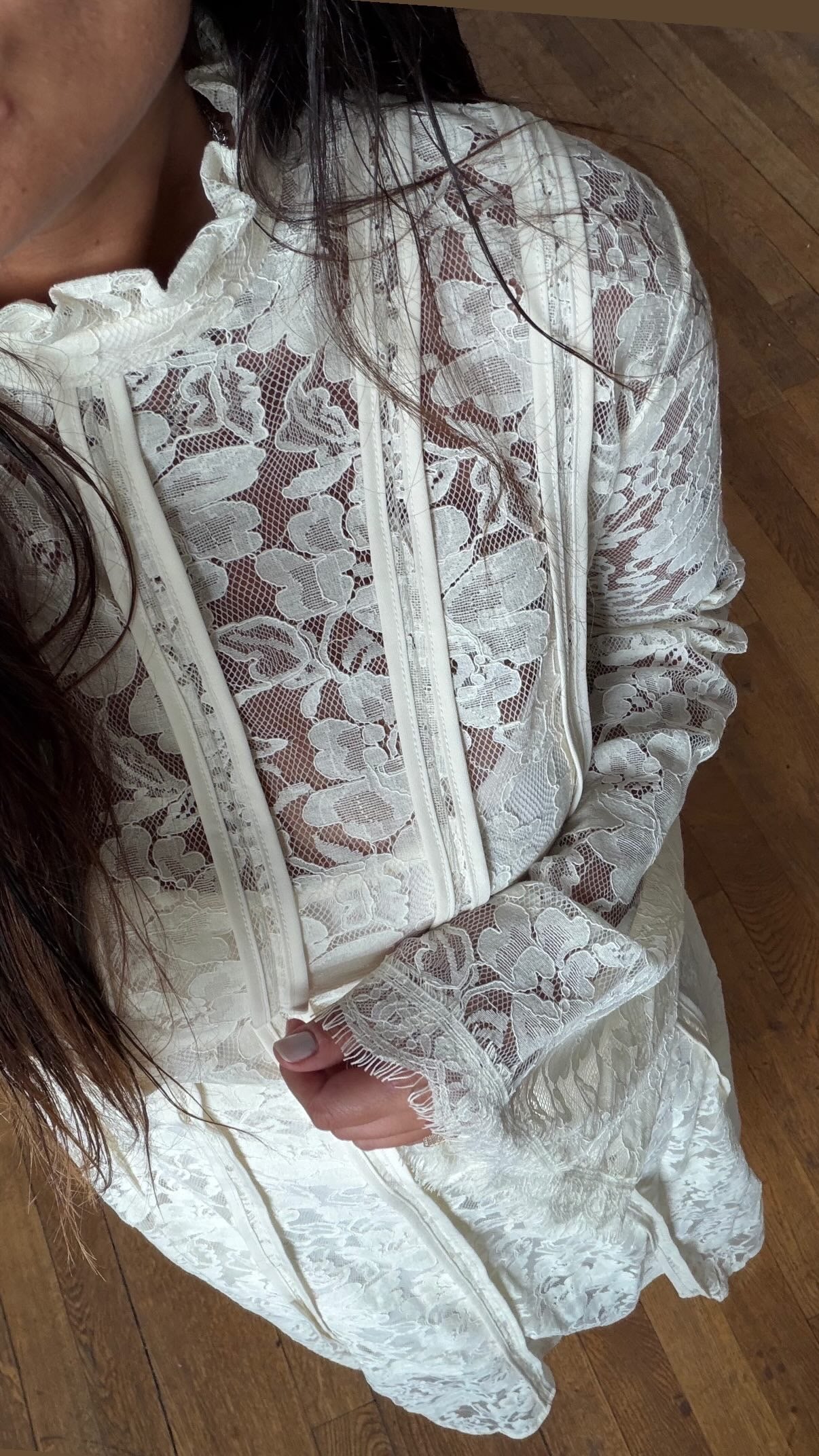 Robe Elia
