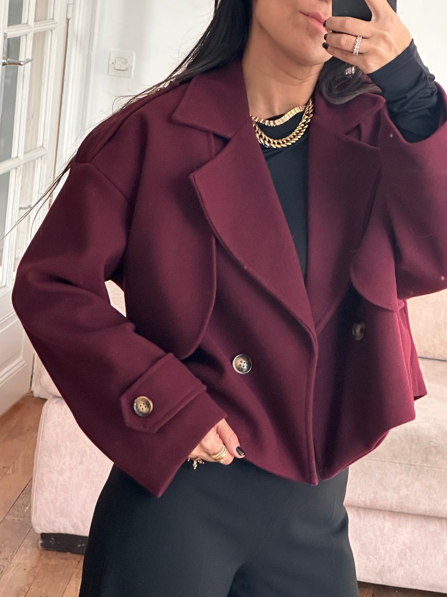 Trench court Tania